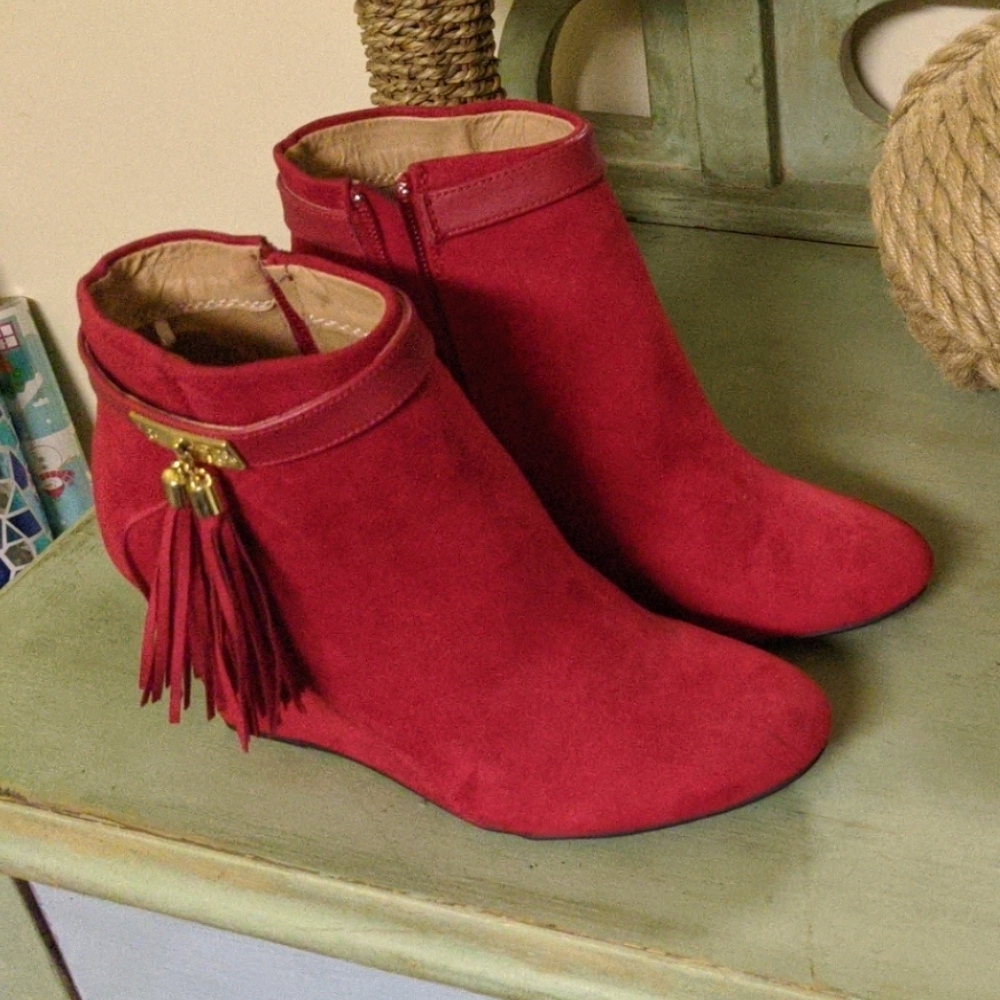Red booties
